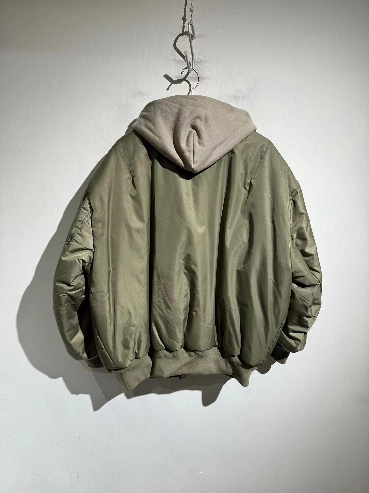 wg.luxury- 218593i16 oversized item:D-F054J3031